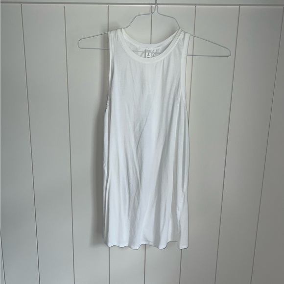 Lululemon open back tank - Picture 3 of 12